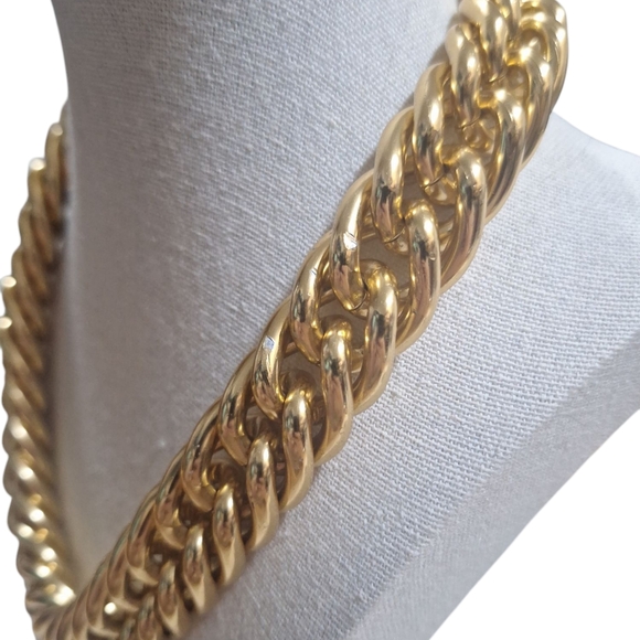 Vintage Chunky Gold Tone Linked Collar Choker Necklace 17.5" Toggle Clasp - Picture 3 of 5